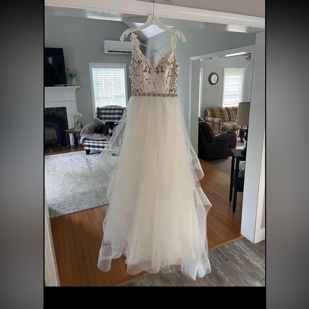 Haley Page wedding dress